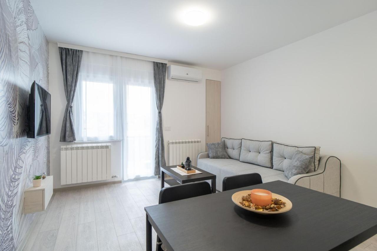 Pegasus Apartments Belgrado Exterior foto