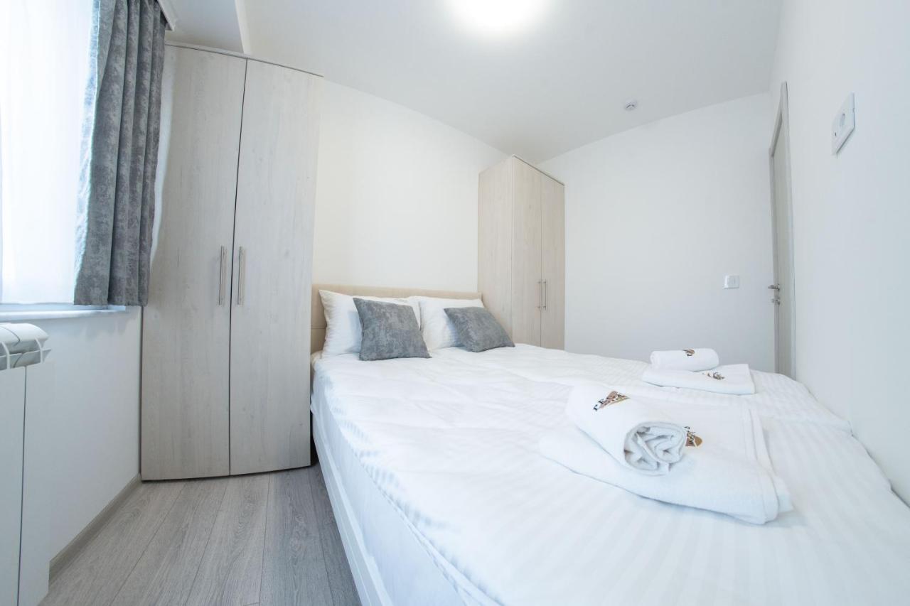 Pegasus Apartments Belgrado Exterior foto