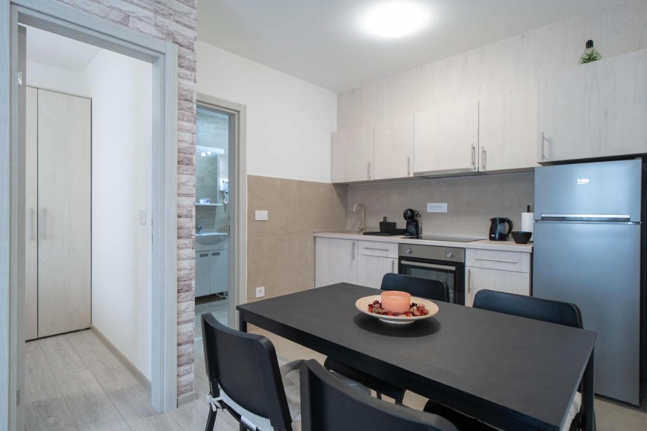 Pegasus Apartments Belgrado Exterior foto
