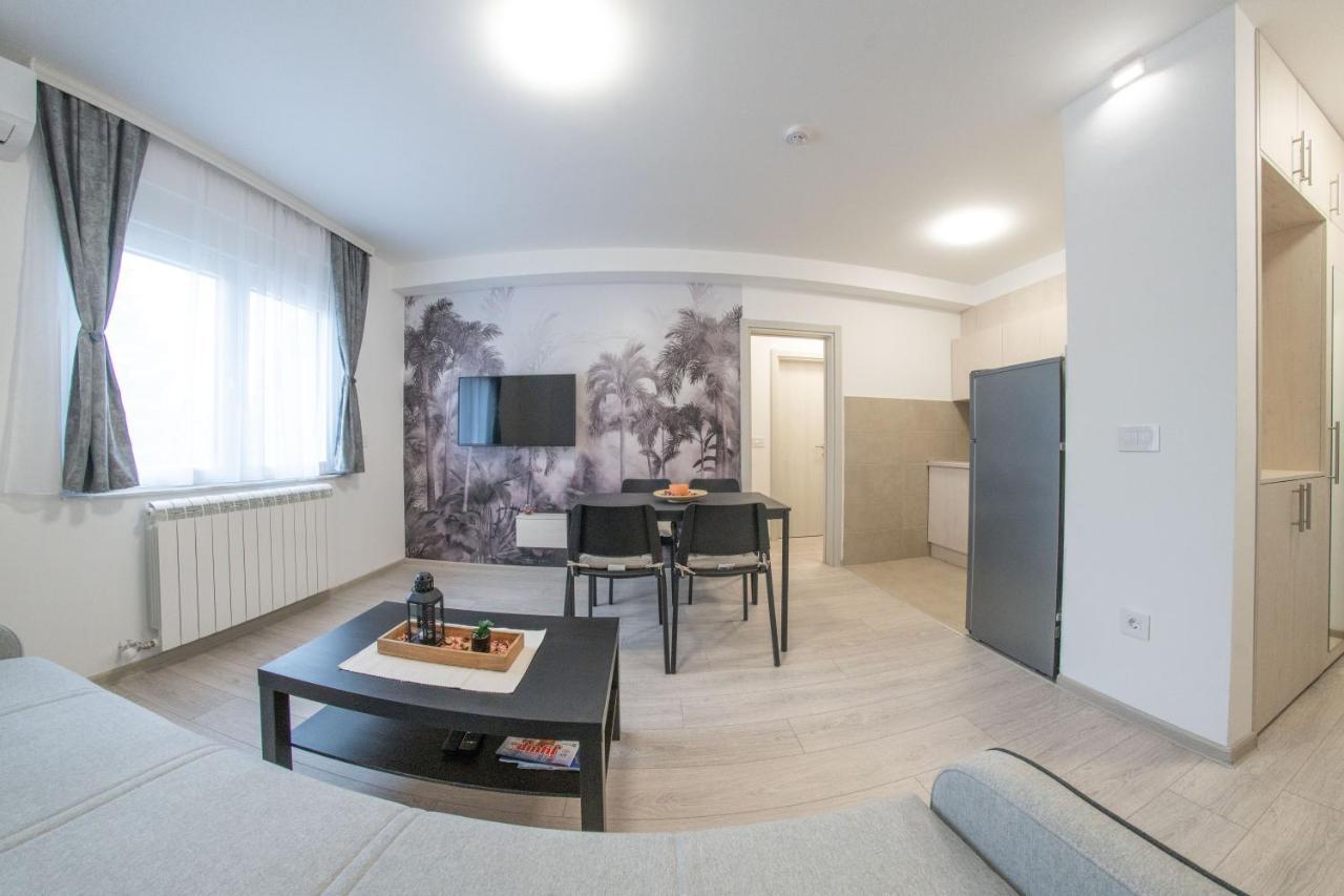 Pegasus Apartments Belgrado Exterior foto